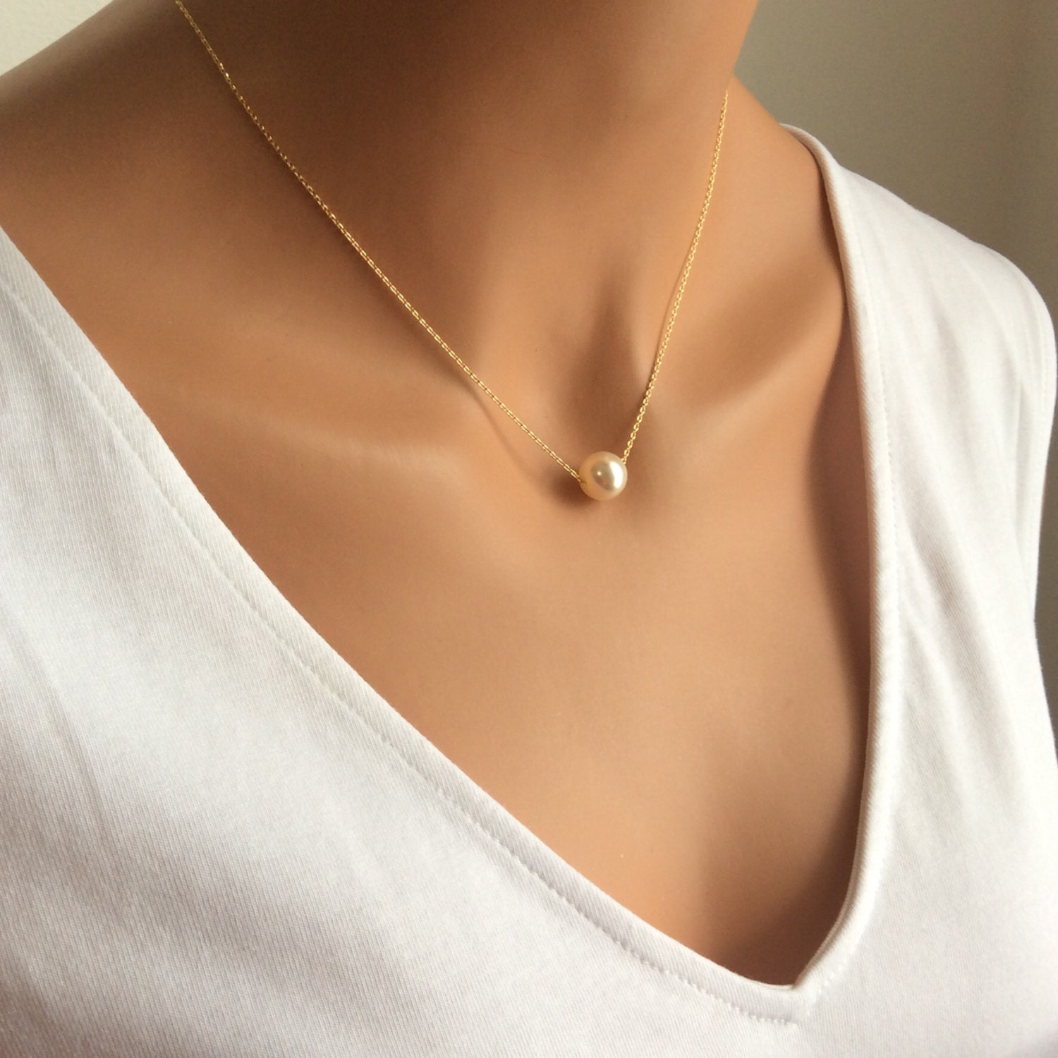 Floating Pearl Necklace In Gold Chain With 10mm Cream Rose Etsy