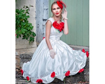 Ausverkauf. Swing fünfziger Jahre Stil Hochzeitskleid mit Blumen. Vereinigtes Königreich 8/10