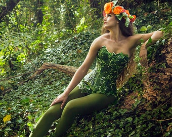Poison ivy corset- Size 8-10 cosplay