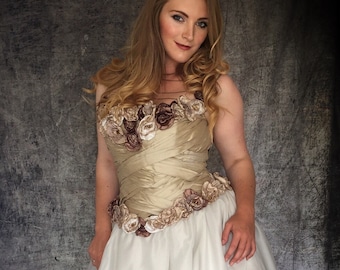 SALE. Alternative steampunk wedding dress- ivory white and gold UK 14-16