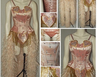 costume satiné