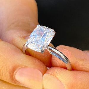 Elongated Cushion Cut Moissanite Engagement Ring Solitaire Ring 14k Solid White Gold Bridal Four Prong Set Women&#39;s Wedding Ring For Her 3.50