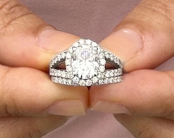 GIA Certified Natural Oval Shape Diamond and Round Cut Sides Engagement Ring And Matching Band Halo Style 14k White Gold Wedding Ring 2.50ct
