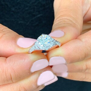 Round Cut Moissanite Engagement Ring Halo Style Deco Filigree Design Wedding Bridal Ring 14k Solid White Gold Women&#39;s Ring For Her 1.70ctw