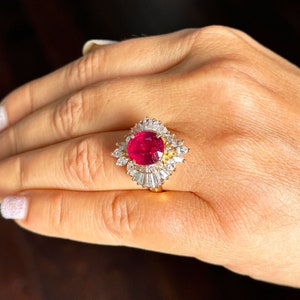 Stunning 14k Solid Yellow Gold Cushion Ruby And Baguettes And Marquise Cut Natural Diamond Ballerina design Ring 7.50ctw