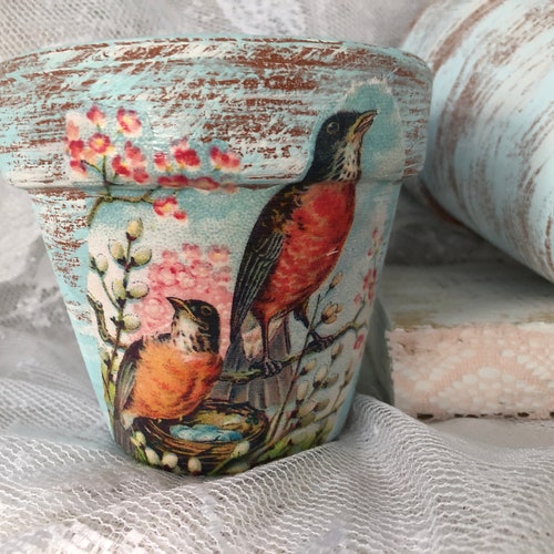 Maceta para pájaros, maceta de terracota pintada con tiza, decorada con decoupage, con petirrojos y nido, de 4 o 6 pulgadas.