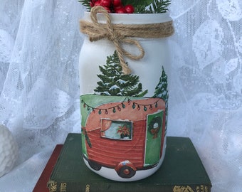 Airstream Christmas Mason Jar, Farmhouse Mason Jar, Christmas centerpiece, Holiday Decor, Airstream  RV Christmas