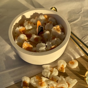 Vegane und Grausamkeiten Wachs Flavored Popcorn Kerze || Popcorn Natürliche Wachskerze
