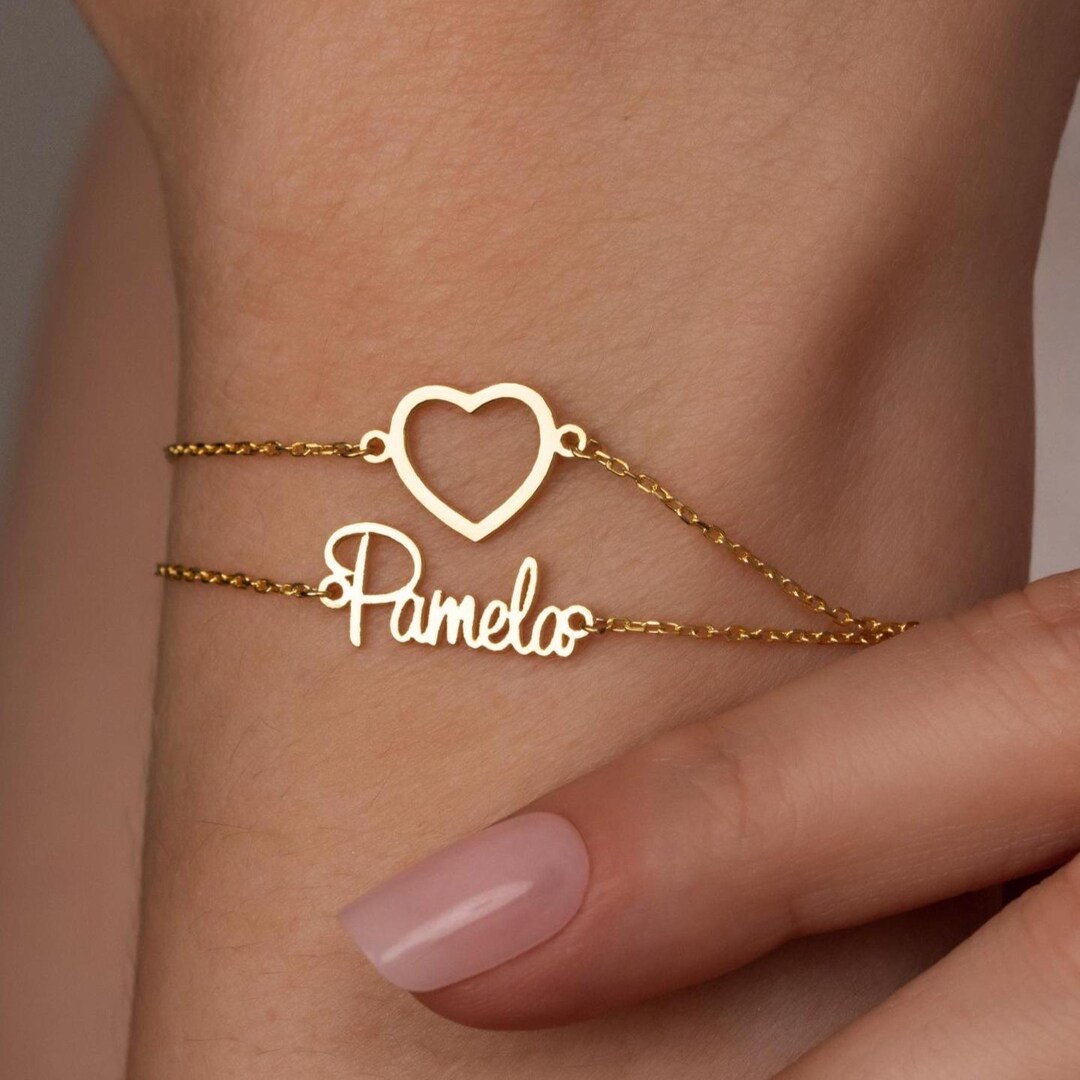 Bracciale a cuore placcato oro personalizzato, gioielli con data e iniziali incise, fatto a mano nel Regno Unito, consegna gratuita - Italia
