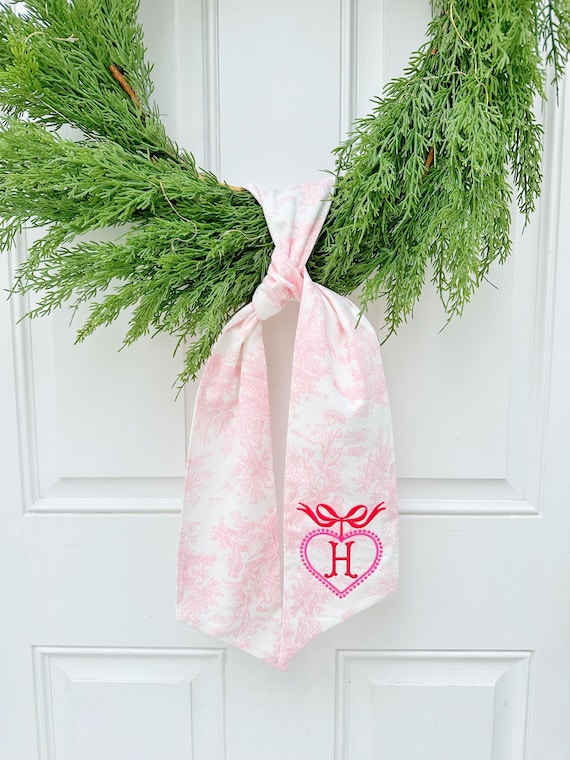 Grandmillennial Chinoiserie Valentines Day Pink Toile Wreath Sash