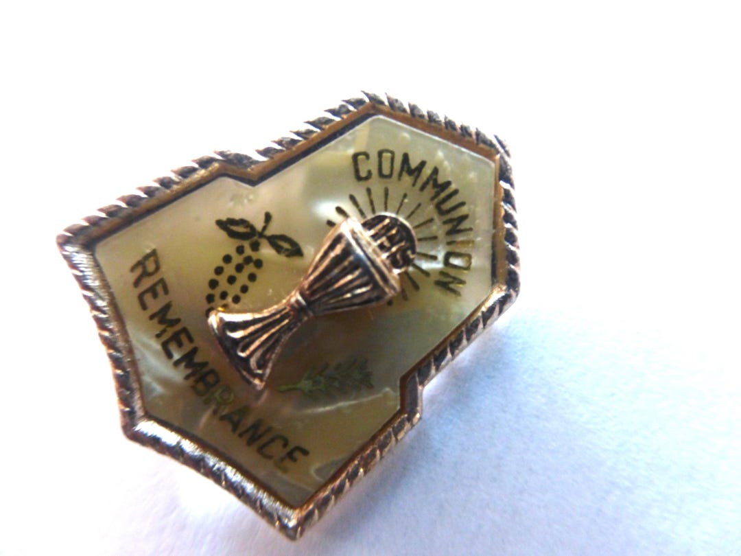 First Communion Brooch First Holy Communion Brooch Souvenir Remembrance Lapel Pin Vintage ...