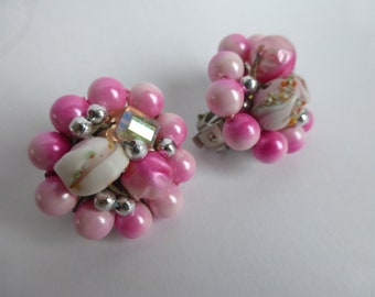 Vintage Mid-Century Pink Beaded Cluster Clip On Earrings