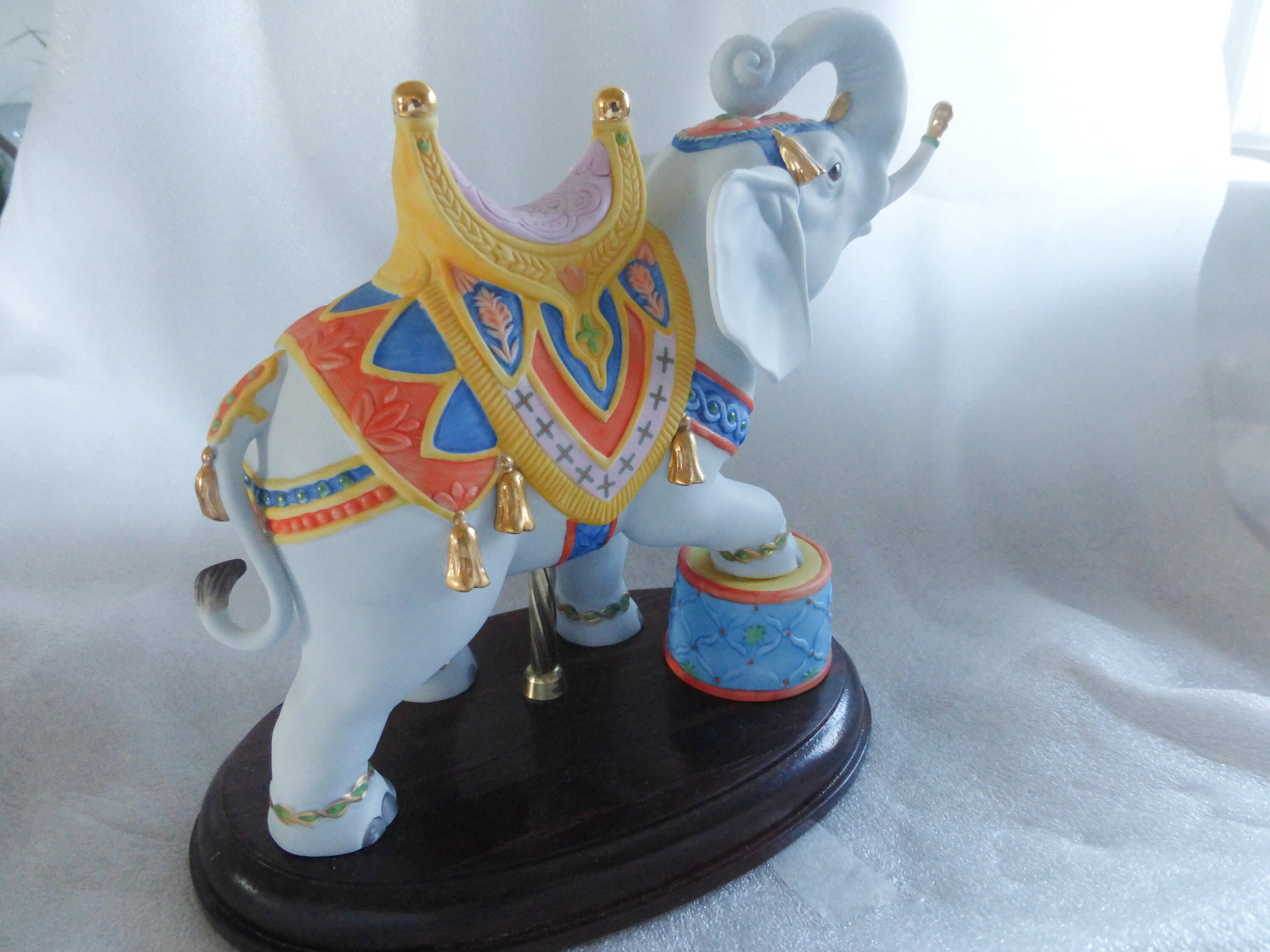 Lenox elephant ornament 2025