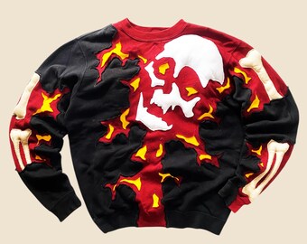 1 of 1 Re-worked cracky puff skull size M