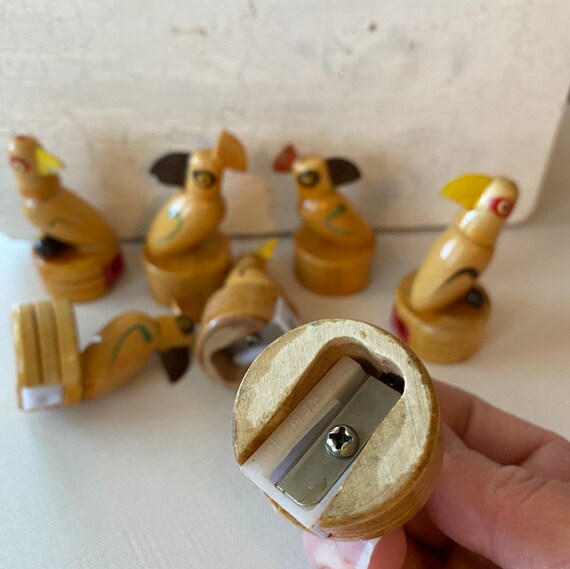 ヴィンテージ風木彫りの鳥型鉛筆削り：手作りの斬新なデスク玩具