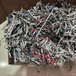 Newspaper crumpled paper, filler, shredded paper, gift box filler, Weight 10oz