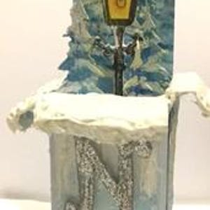 Cartão pop-up de luxo feito à mão com tema de poste de luz de Nárnia em 3D e envelope