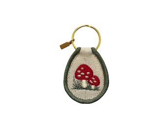 Porte-clés champignon brodé, porte-clés écusson