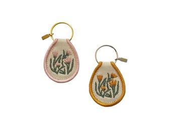 Porte-clés fleurs botaniques brodées, porte-clés écusson