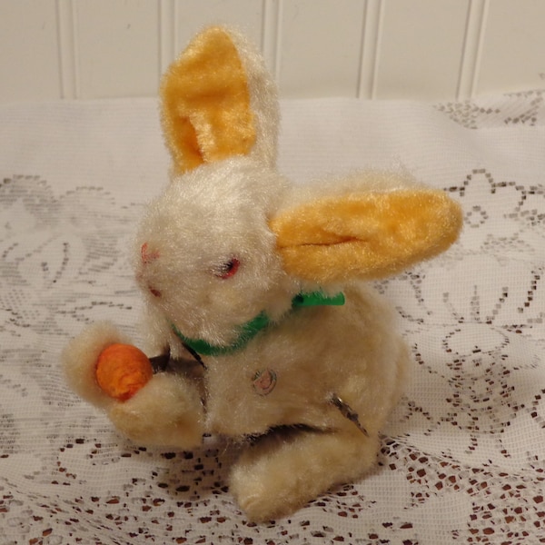 Max Carl Wind Up Toy Rabbit -West Germany Mechanical Rabbit  -  21-863