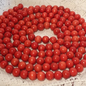 Red Wood Beaded Christmas Garland - 9 Foot Strand of Wooden Beads - 24-176