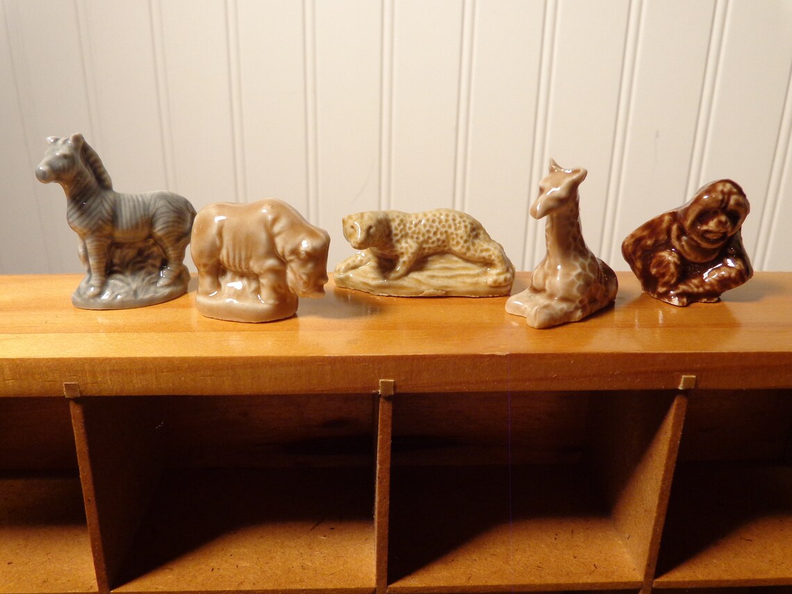 Wade England Figurines Wade Red Rose Tea Figurines Each Etsy