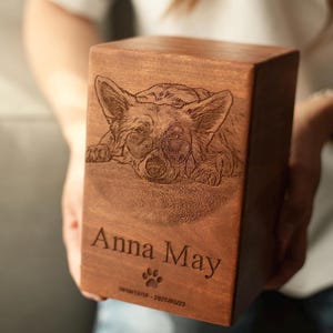 Personalized Cremation Box, Wooden Custom Pet Urn for Dog, Dog Memorial Gift, Ashes Keepsake image 2