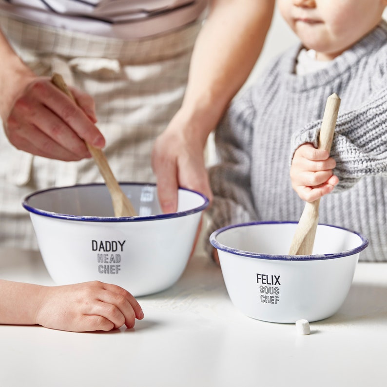 Personalised Daddy And Me Mixing Bowls image 4