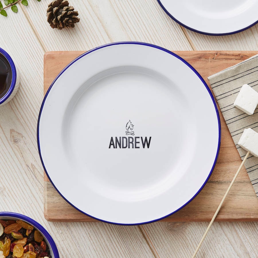 tin camping plates