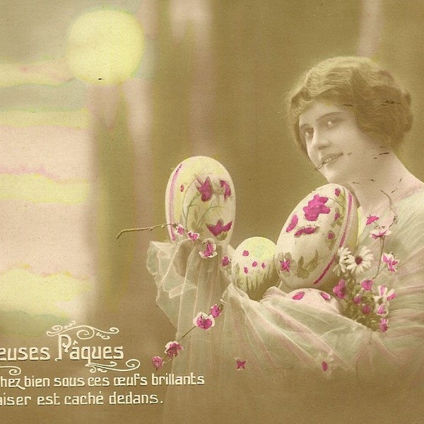 RPPC Pretty Lady With Decorated Easter Eggs Unused Antique French Easter Postcard Heureuses Paques