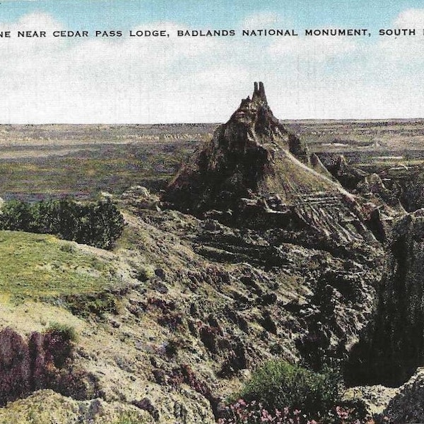 Scene Near Cedar Pass Lodge BADLANDS NATIONAL MONUMENT South Dakota - Unused Vintage Linen Postcard