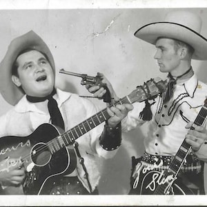 Les chanteurs de cow-boy Slim Wilson et Tex Moran inutilisés RPPC des années 30 Tex était-il un mauvais chanteur ? Véritable carte postale photo