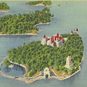Carte postale vintage en lin New York Castle Boldt et Heart Island vue du ciel, 1941
