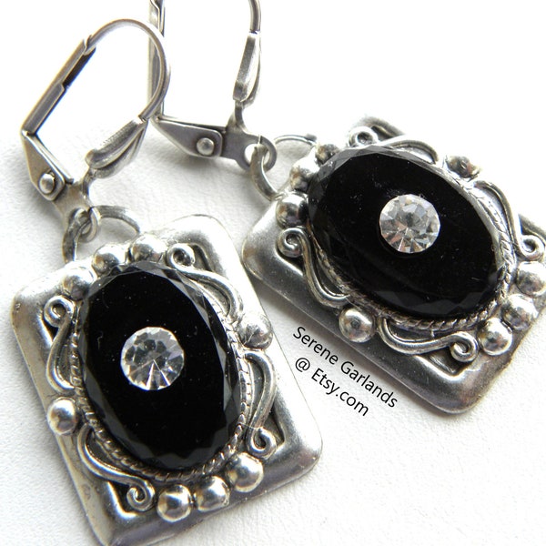 Black Art Deco Earrings with faceted glass and rhinestone insert, Silver and Onyx Jet Black Rectangle Dangles, Victorian Style