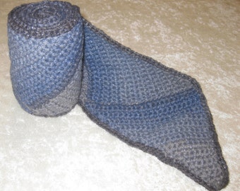 Triangles Scarf crocheted Misty Blue Sparkle