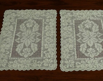 Vintage Pale Mint Green Filet Lace Doilies pair Floral Dresser Scarves Table Linens
