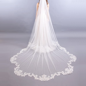 Wedding Veil Lace Bridal Veil Embroidered Lace Veil Cathedral veil Chapel veil