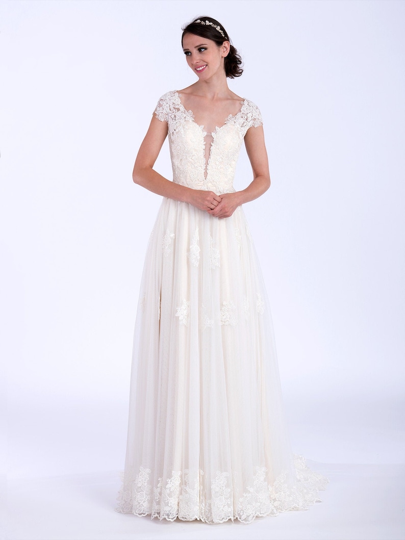 Ready to ship - wedding dress lace wedding dress cap sleeve bridal gown lace bridal dress lace bridal gown lace wedding gown 