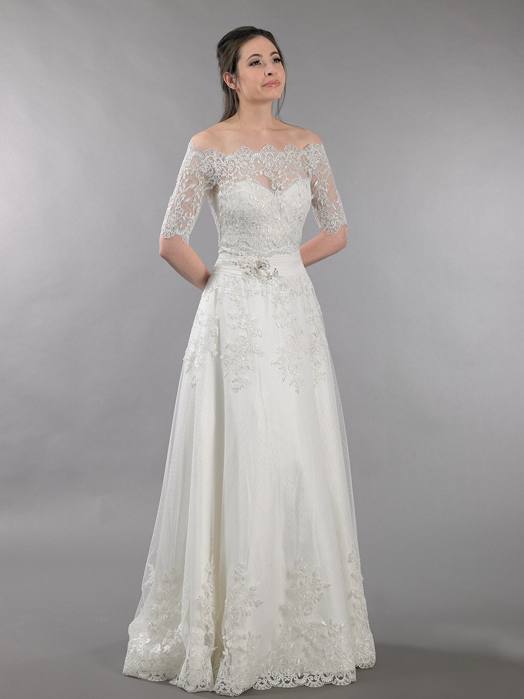 Vintage Lace Wedding Dress With Sleeves Bridal Shop London atelier