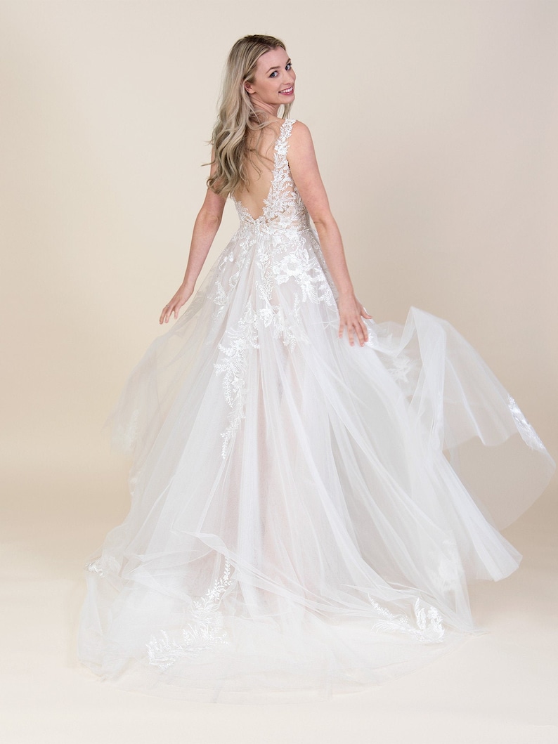 Sleeveless Wedding Dress Bridal Gown Lace Bridal Dress Lace Etsy