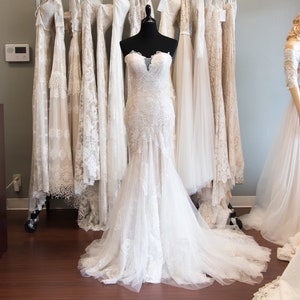 Strapless lace wedding dress sequins wedding dress bridal gown lace bridal dress lace bridal gown lace wedding gown lace dress wedding