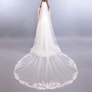 Wedding Veil Lace Bridal Veil Embroidered Lace Veil Cathedral veil Chapel veil
