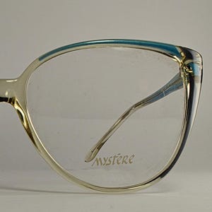 Mystere 058 NOS Vintage 80s transparent acetate butterfly frames, made in Italy
