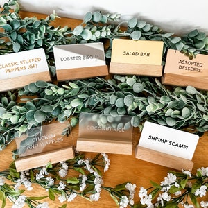 Acrylvoedseletiketten buffet / Kleine acrylvoedselborden met standaard / Plaatskaart bruiloftsbuffet / Buffetborden / Gepersonaliseerde acryllabels