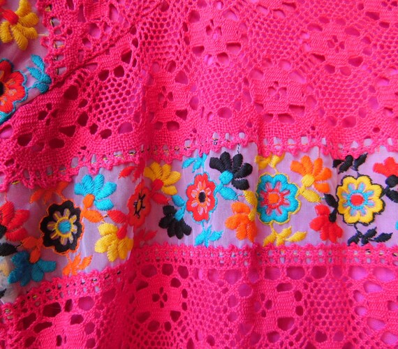 60s/70s Neon Raspberry Lace and Embroidery Floral… - image 5