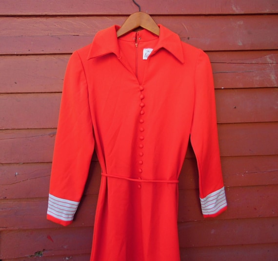 70s Bright Cherry Leslie Fay Mof