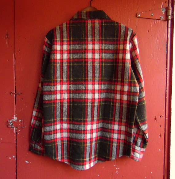 70s/80s Black and Red Plaid Wool Blend Timber Run… - image 5