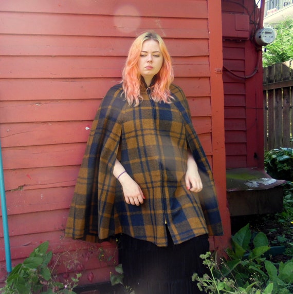 50s/60s Neiman Marcus Wool Plaid Cape Autumn Fall Brown and 
