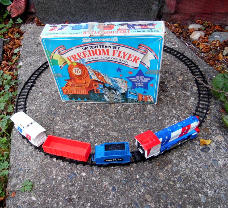 1975 Fourth of July Freedom Flyer Dunham Battery Operated Train Set Party Barbeque Centerpiece Vintage Toy