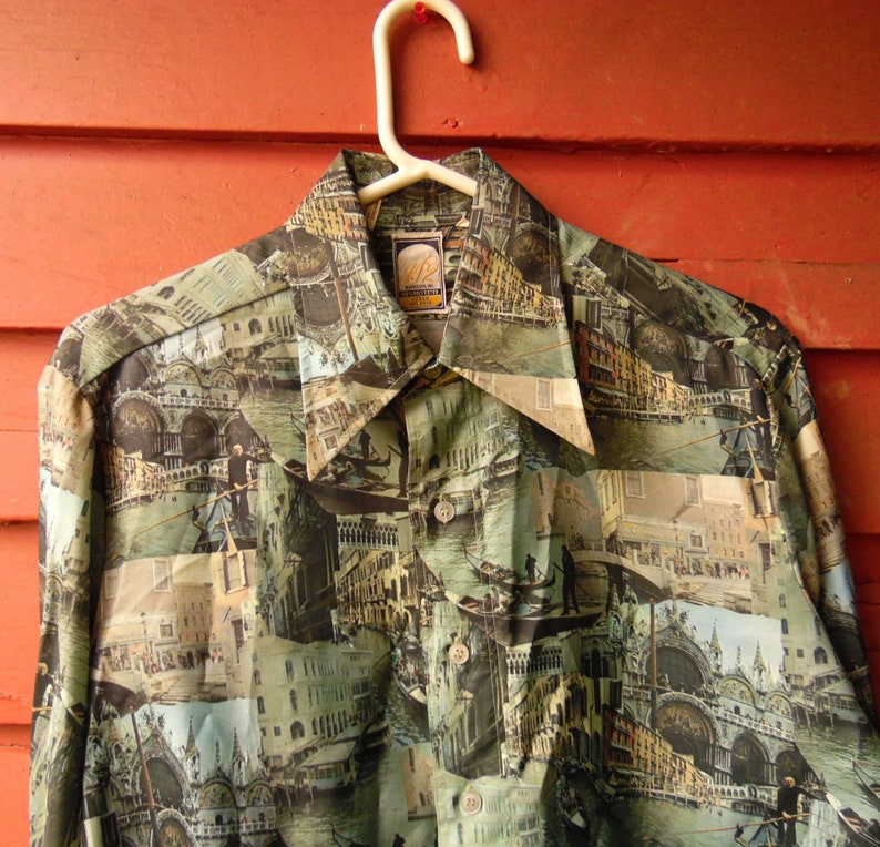 70s JP2 Forest Green All Over Travel Venice Polyester Disco Hippie Mens Button Up Work Dress Shirt M